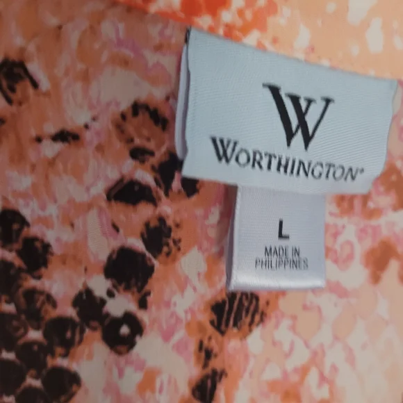 Worthington coral and pink Snake Print Button up blouse. Size Large - Picture 7 of 8